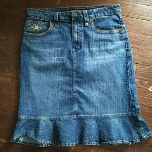 Denim ruffle skirt